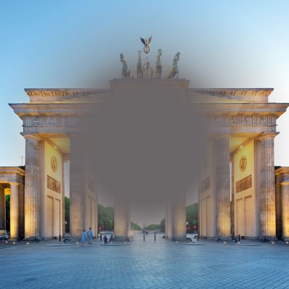Brandenburger Tor mit blindem Fleck mitten im Bild.